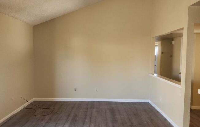 3 Bedroom 2 Bathroom with Garage and Washer and Dryer Hookups