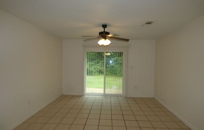 Great location 2bed/2bath townhouse