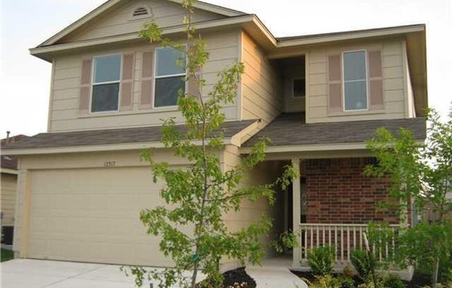 Spacious 2 story, 3/2.5/2 home in Stonewater!