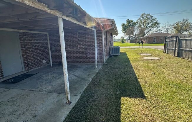 Newly renovated 3 bedroom 2 bath in East Houma