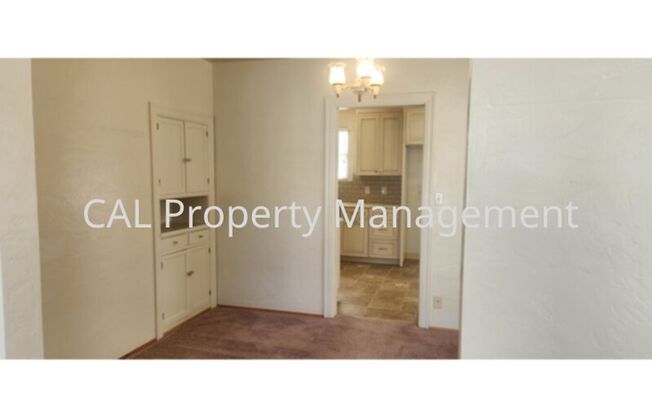 2 beds, 1.5 baths, $3,195