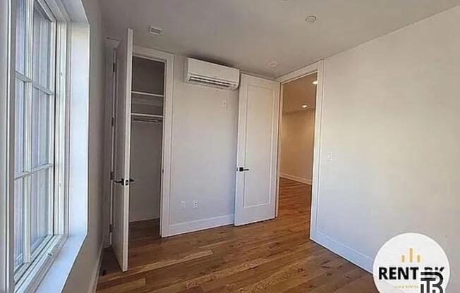 234 N 12 ST