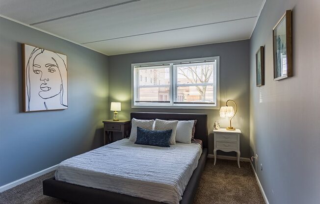 Welcome to Oak Lawn Blu