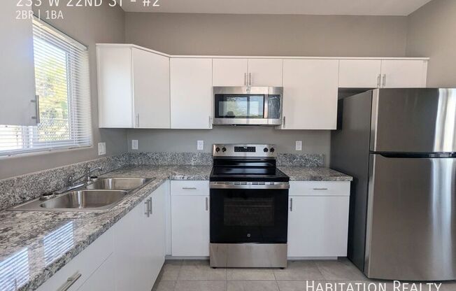233 W 22 ST