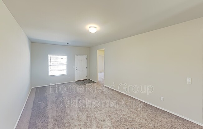 308 KARLEE LN