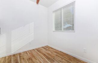 1 bed, 1 bath, 530 sqft, $1,350, Unit F09