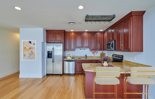 55 TEMPLE PL