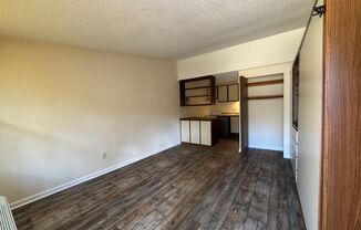 Studio, 1 bath, $995, Unit 301