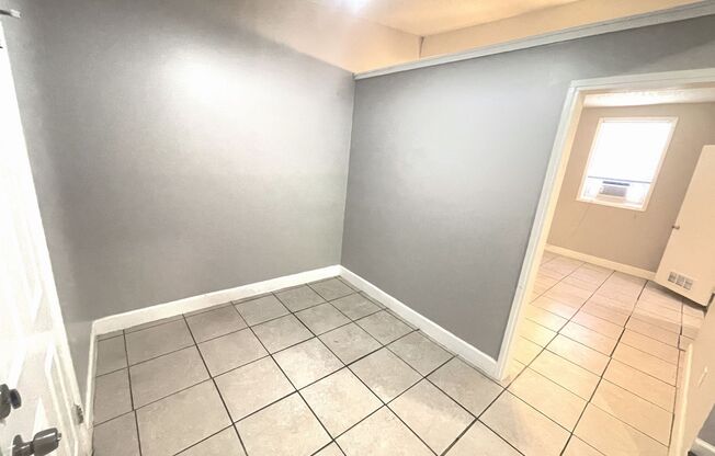 10603 Briarcliff Rd E, Jacksonville, FL 32218