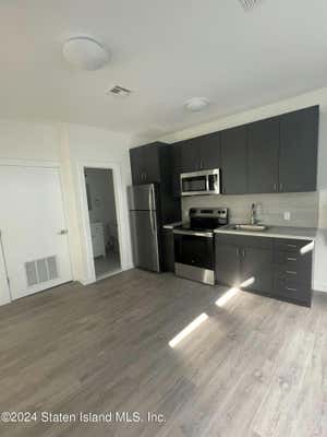 2 beds, 1 bath, 7,000 sqft, $2,500, Unit 2