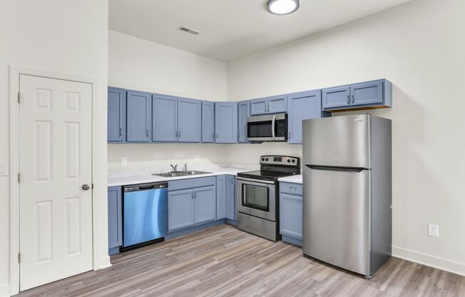 Escape to Serenity: Experience the Charm of our One-Bedroom Cottage!
