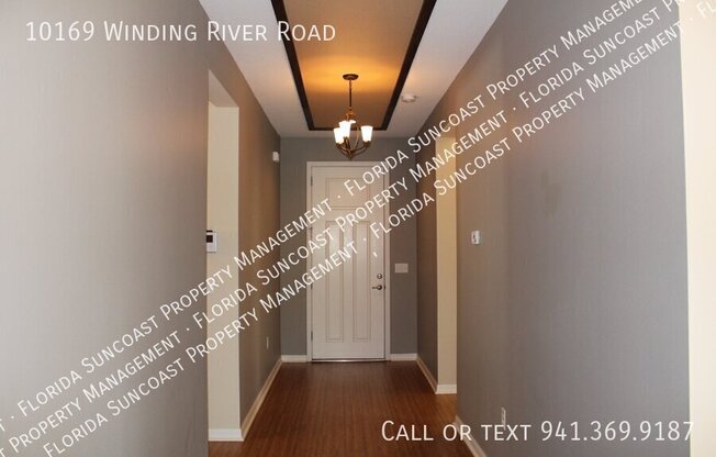 10169 WINDING RIV RD