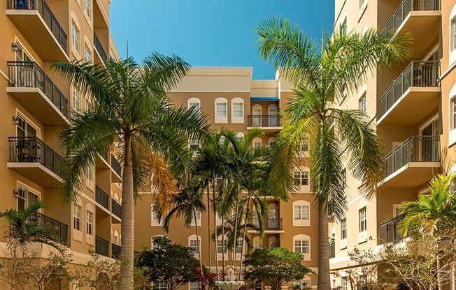 2 beds, 2 baths, $2,750, Unit # 1635