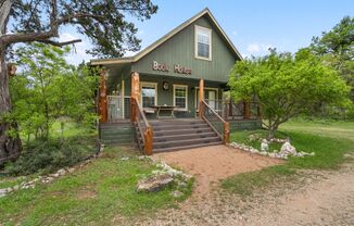 10202 Wommack Rd #TheBookHouse, Austin, Texas 78748