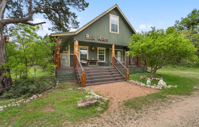 10202 Wommack Rd #TheBookHouse, Austin, Texas 78748