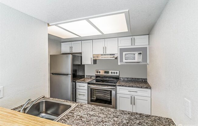 1Bd/1Ba Kirkland Apartment