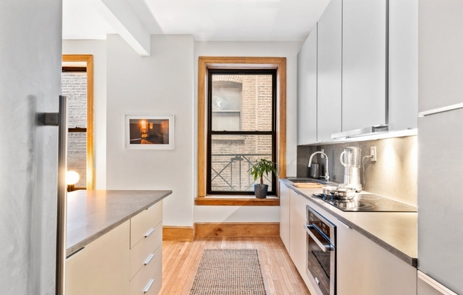 813 SAINT NICHOLAS AVE