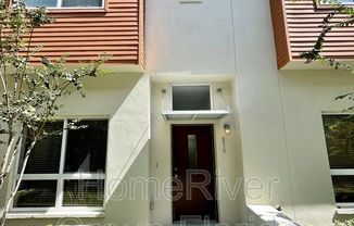 839 3 AVE N