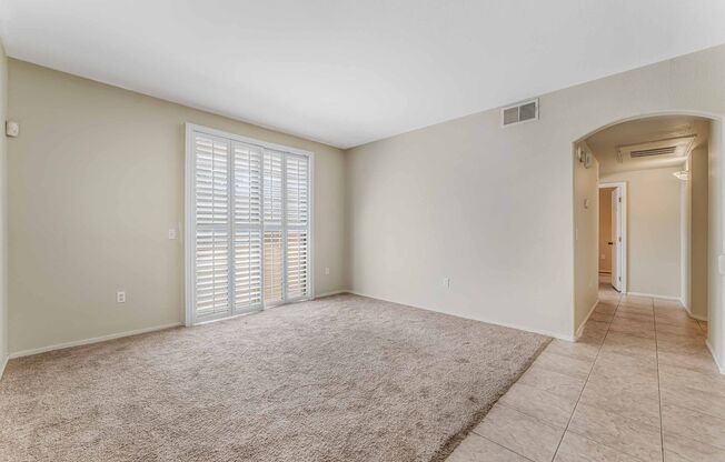 Bright 2 Bedroom Condo with Garage!