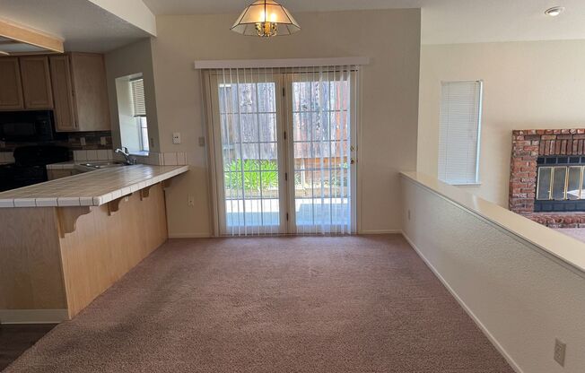 Rocklin home close to shopping