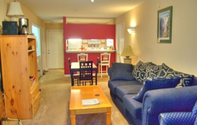 1241 University Court, Unit 102
