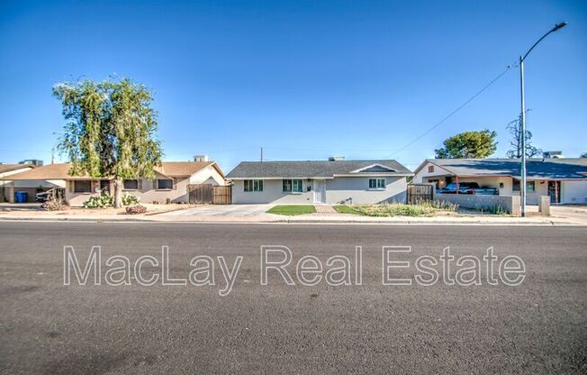 3729 W BUTLER DR