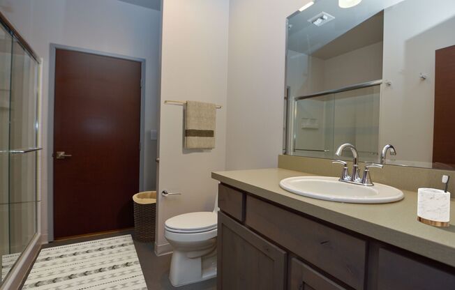 2 beds, 2 baths, 1,060 sqft, $1,795, Unit 2210 Remington 137