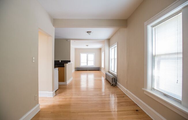 1603 N van Buren Apartments