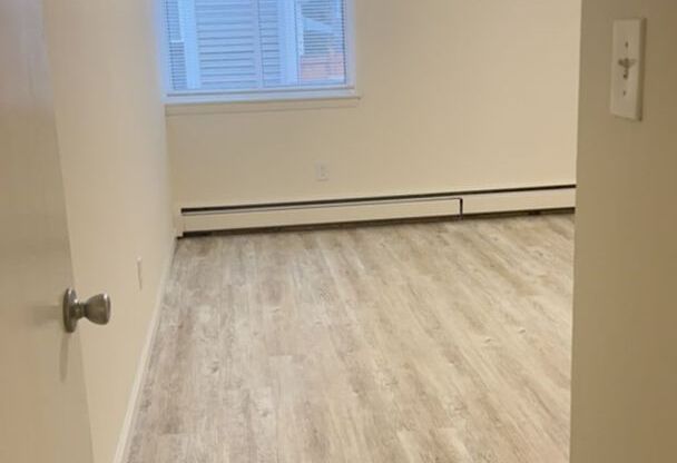1 bed, 1 bath, 550 sqft, $1,035, Unit 104