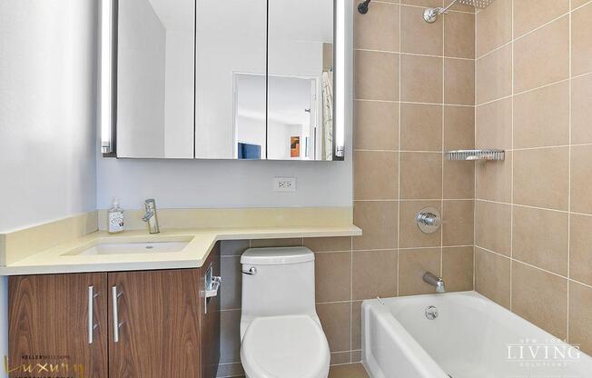 1 bed, 2.5 baths, 10,009 sqft, $6,100, Unit 24a