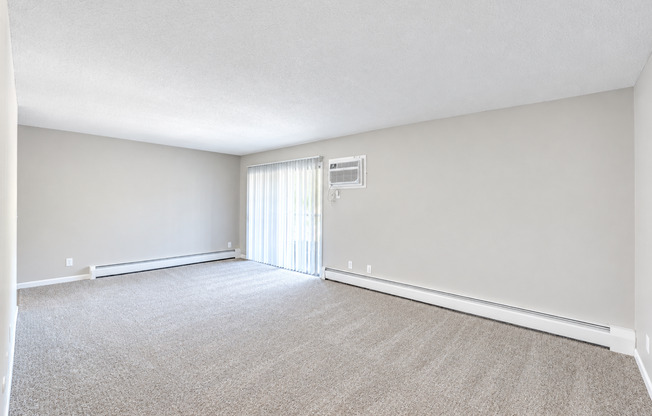 1 bed, 1 bath, 755 sqft, $1,295, Unit 1855-103
