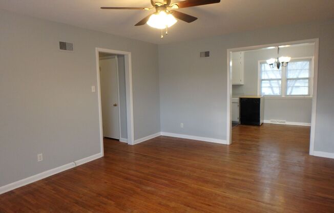 Adorable 3 Bedroom Home!