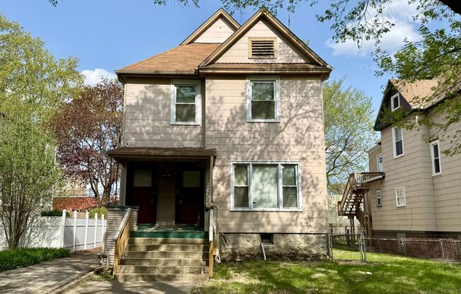 212 Elgin Ave.