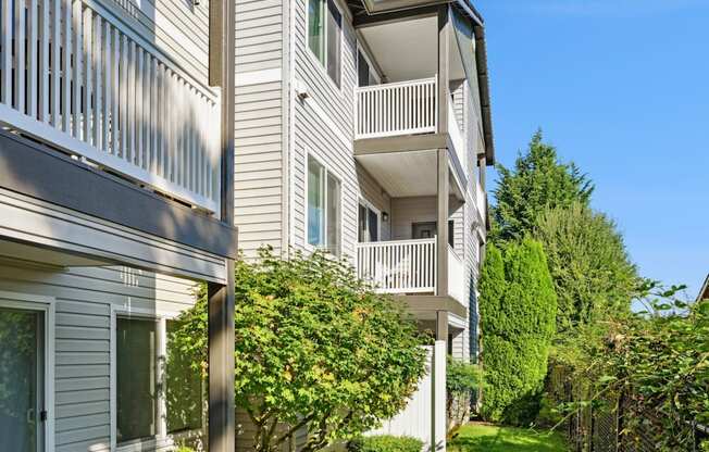 The Madison in Olympia, WA Exterior