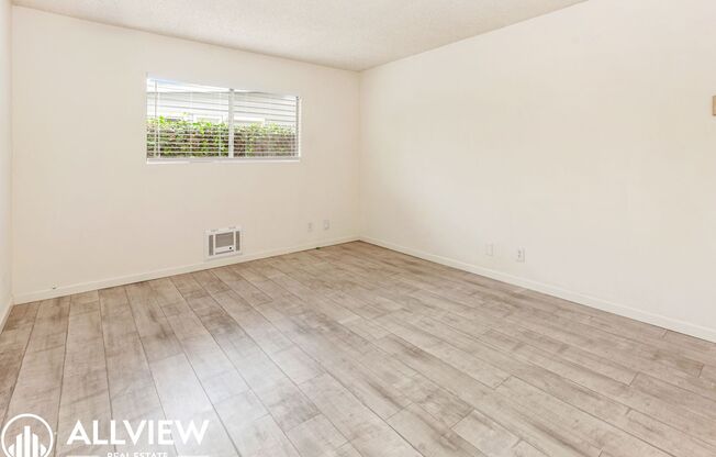 1 bed, 1 bath, 1,100 sqft, $3,125, Unit B