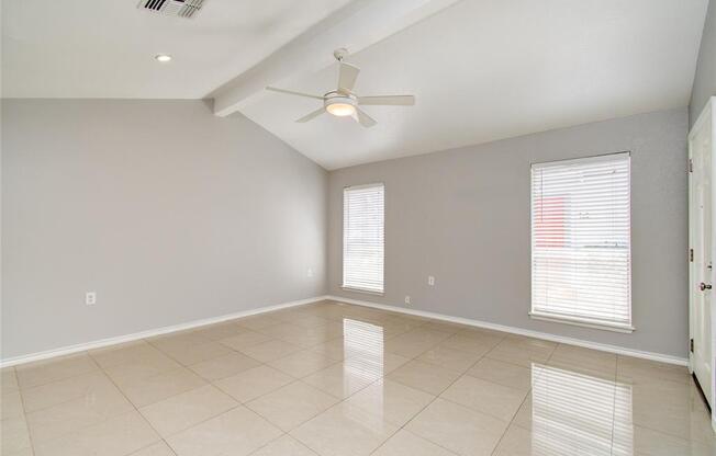 1917 AUGUSTA DR