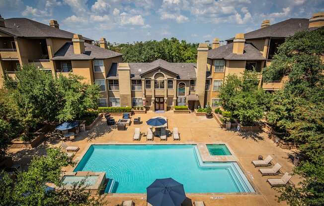 Dallas Apartments near Me with Two Swimming Pools