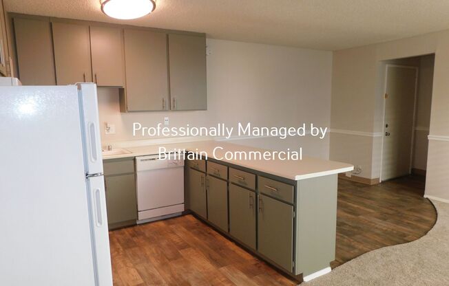 Near Everything, All Amenities! 1616 Q Street, Camellia Court Apartments