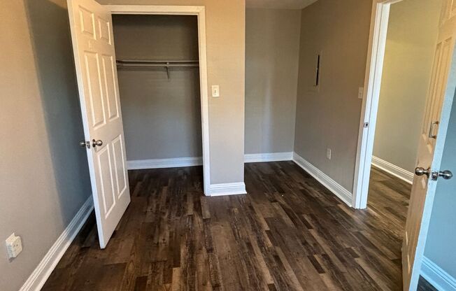 1 bed, 1 bath, $2,200, Unit # 141