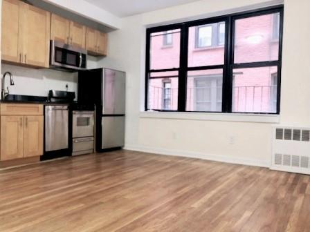 15 SHERIDAN SQ