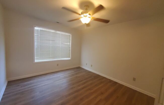 3 beds, 2 baths, $1,200