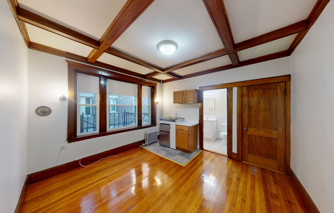 1376 COMMONWEALTH AVE