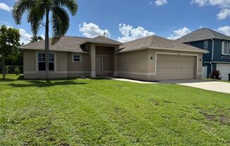 SW Cape Coral 3x2 single family home rental.