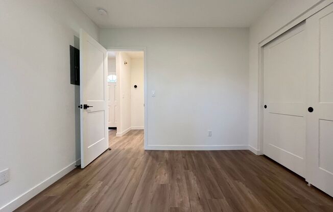 1 bed, 1 bath, 400 sqft, $1,995, Unit 7