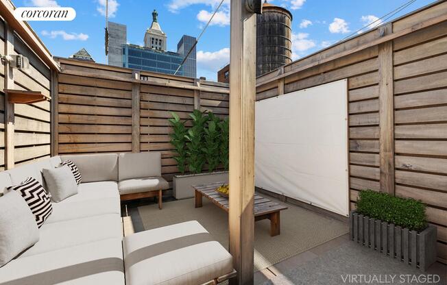 115 4 AVE