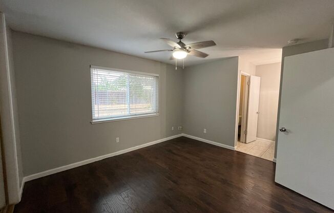 3 beds, 2 baths, $2,295