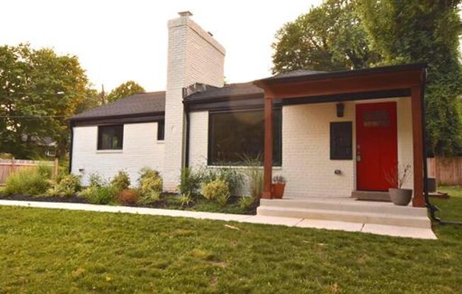 An Absolute Marvel!!! 5BD & 3BA Rambler Near Downtown Silver Spring!!!