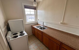 Studio, 1 bath, 450 sqft, $995, Unit A13