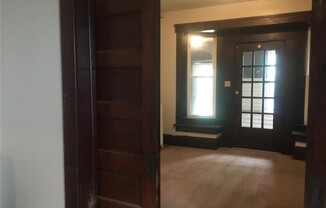 84 RHODES AVE