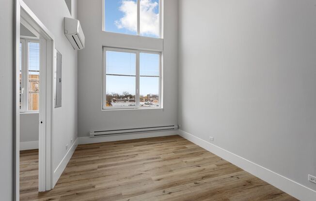 2 beds, 1 bath, 645 sqft, $2,500, Unit 508